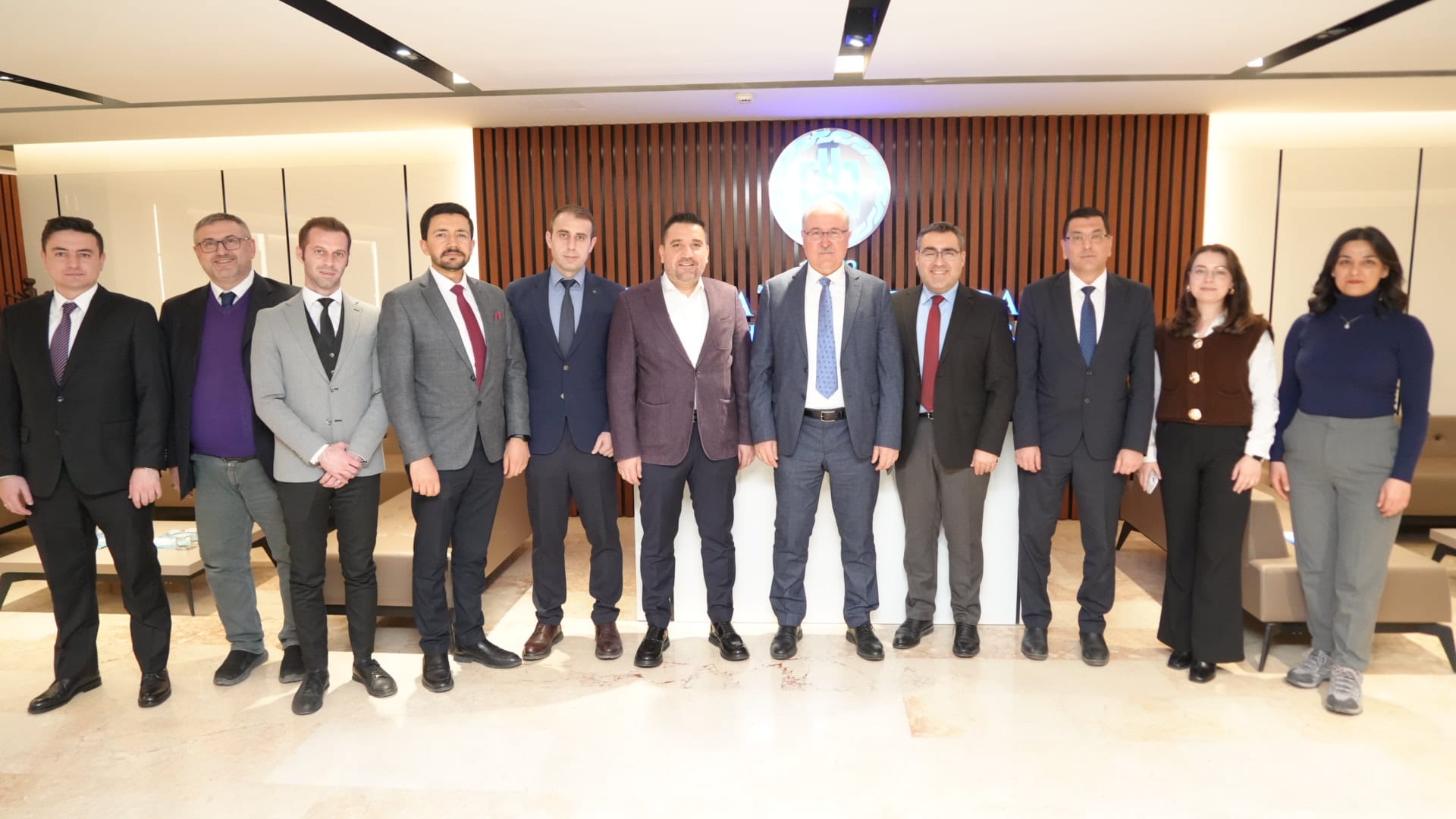 YÜRÜTME KURULU TOPLANTIMIZ KONYA TİCARET ODASI EV SAHİPLİĞİNDE GERÇEKLEŞTİ